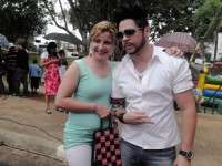 /album/galeria-de-fotos/clone-do-gusttavo-lima-e-parado-nas-ruas-por-fans-do-cantor-jpg/